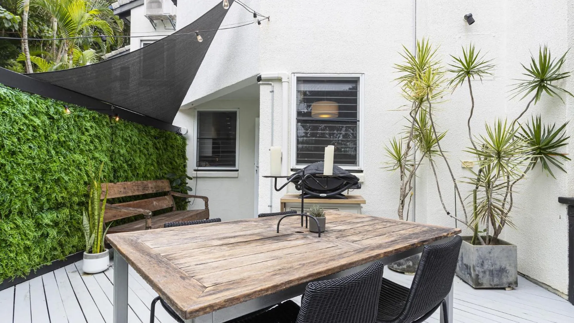 Holiday home Beachside 2-Bed House With Pool, Courtyard & Bbq Sunshine Beach